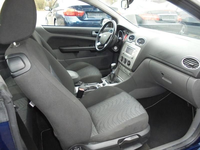 Gebraucht Ford Focus Cabriolet 136 PS (100 kW) 2009 Blau Cabrio