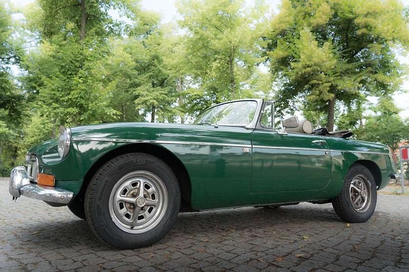 Gebraucht MG B 95 PS (69 kW) 1976 Grün Cabrio
