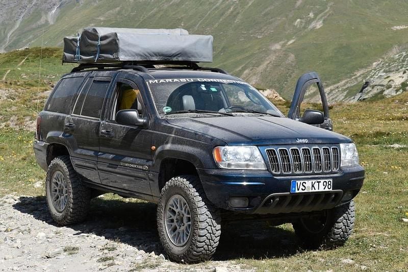Blau Gebraucht 2003 Jeep Grand Cherokee Overland SUV | 8.600 € (Superpreis) - Bild 1/4