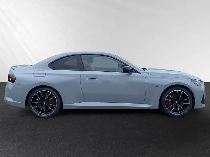 Gebraucht BMW M240i M Sport 374 PS (275 kW) 2025 Brooklyn grau Coupé