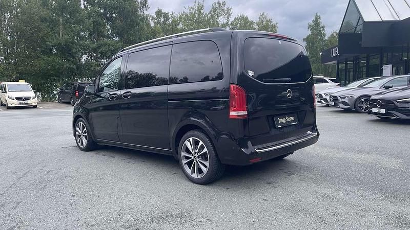 Gebraucht Mercedes V220 Edition 163 PS (119 kW) 2020 Schwarz Van / Kleinbus