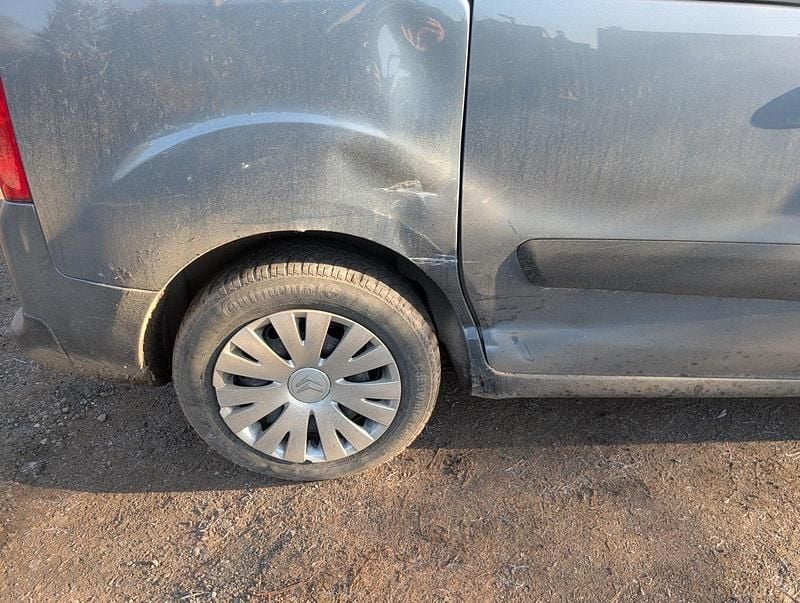 Gebraucht Citroën Berlingo 101 PS (74 kW) 2009 Blau Van / Kleinbus