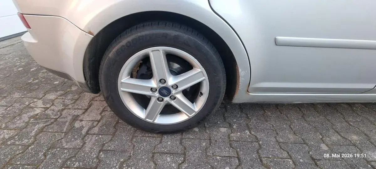 Gebraucht Ford C-MAX Trend 101 PS (74 kW) 2007 Silber Van / Kleinbus