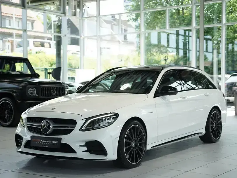 Gebraucht Mercedes C43 AMG AMG 391 PS (287 kW) 2020 Weiß Kombi