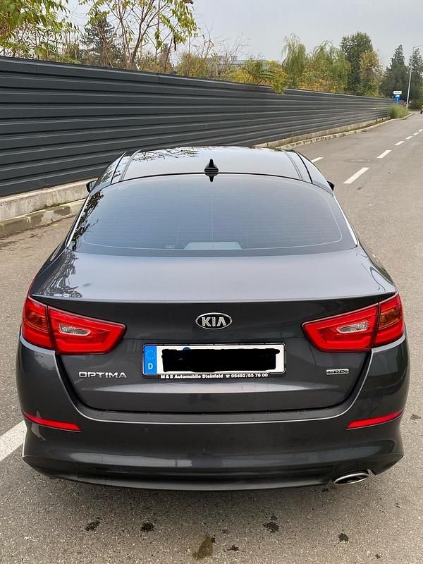 Gebraucht Kia Optima 136 PS (100 kW) 2015 Grau Limousine