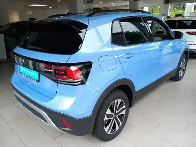 Neu VW T-Cross 116 PS (85 kW) 2026 Blau SUV