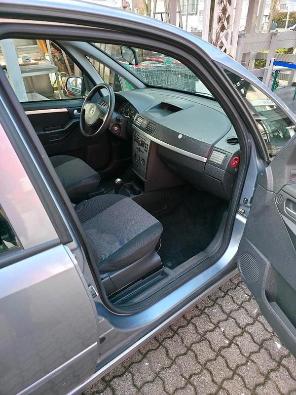 Gebraucht Opel Meriva 2005 Grau Van / Kleinbus