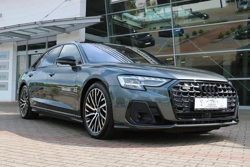 Grau Gebraucht 2023 Audi A8L S-Line Limousine | 83.900 € (Guter Preis) - Bild 1/4