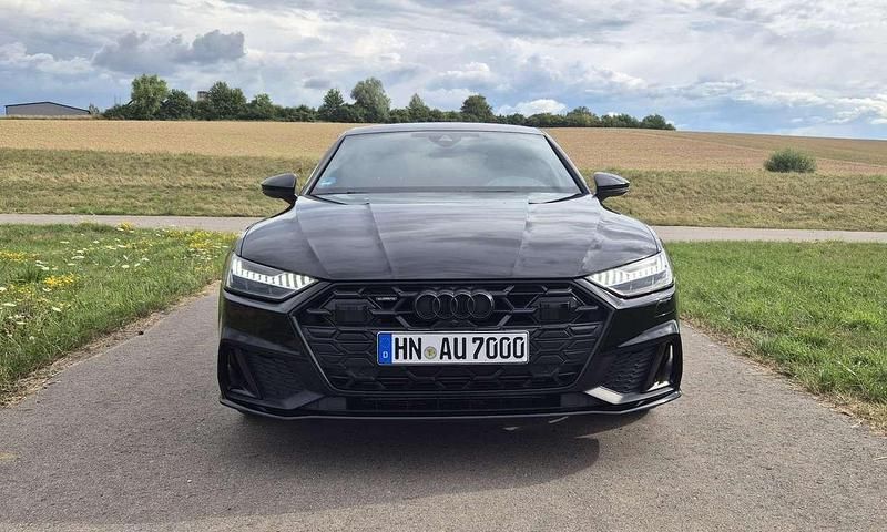 Schwarz Gebraucht 2023 Audi A7 Ambiente Kleinwagen | 51.900 € (Fairer Preis) - Bild 1/4