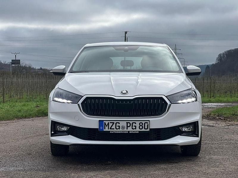 Gebraucht Skoda Fabia Drive 116 PS (85 kW) 2024 Weiß Kleinwagen