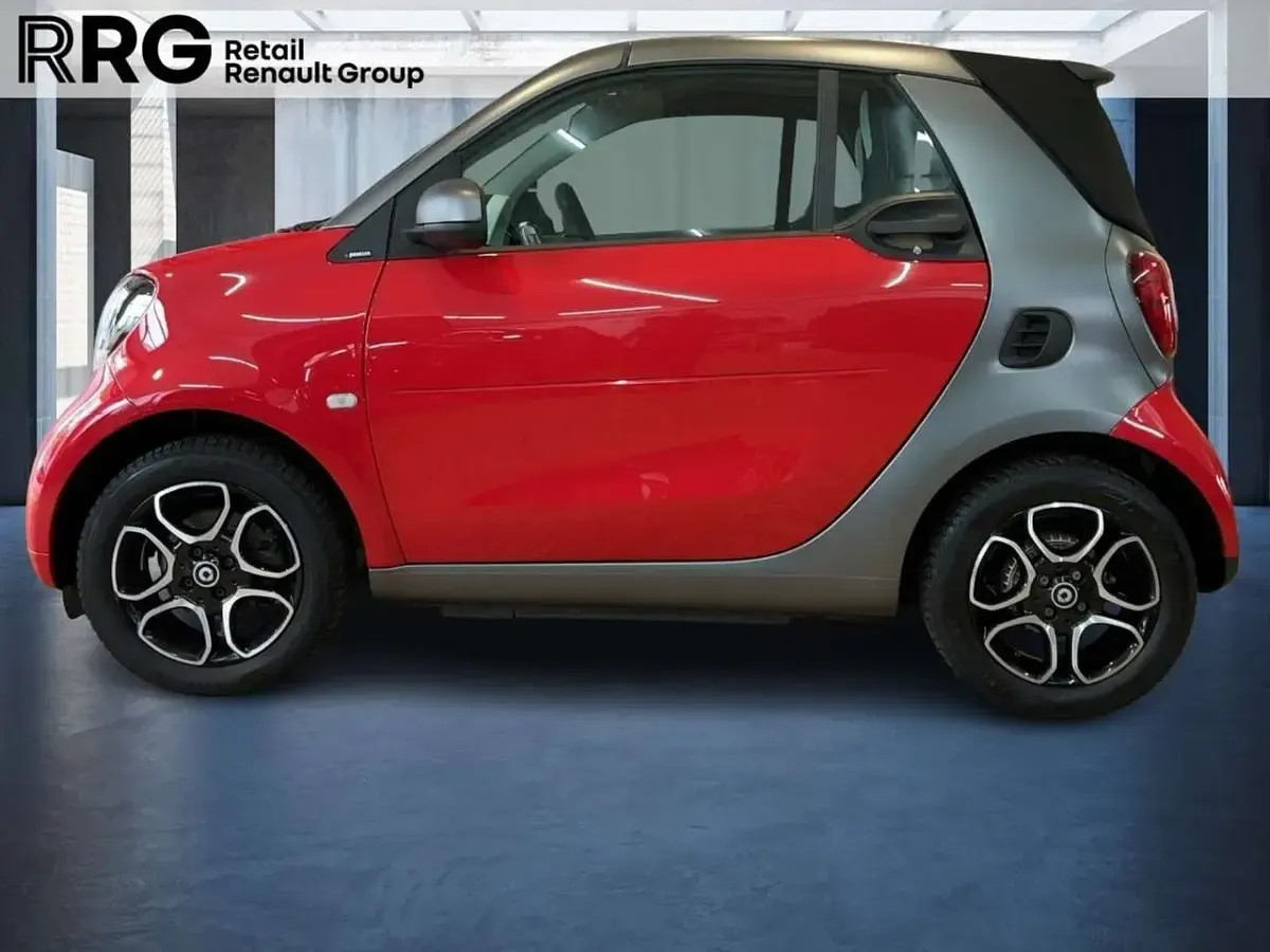 Gebraucht Smart ForTwo Cabrio Passion 90 PS (66 kW) 2019 Tridion sicherheitszelle in gr Cabrio