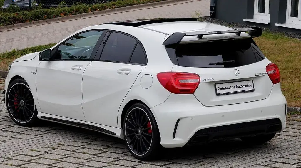 Gebraucht Mercedes A45 AMG AMG 360 PS (264 kW) 2015 Weiß Kleinwagen
