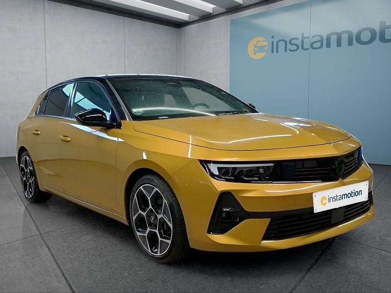 Gelb Gebraucht 2022 Opel Astra Limousine | 21.449 € (Superpreis) - Bild 1/4