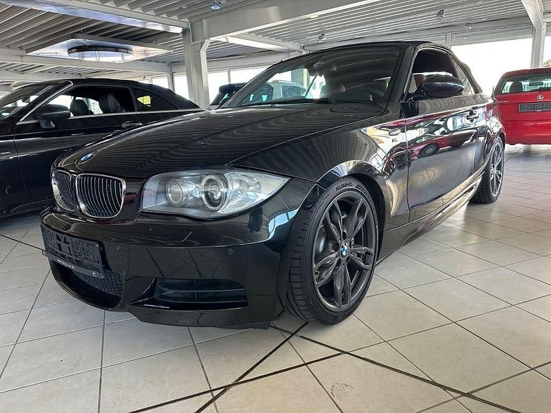 Schwarz Gebraucht 2008 BMW 135 Cabriolet Comfort Edition Cabrio | 16.490 € (Etwas zu teuer) - Bild 1/4