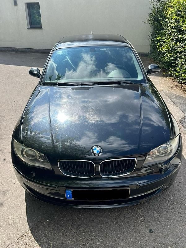 Schwarz Gebraucht 2008 BMW 123 Kleinwagen | 6.000 € (Superpreis) - Bild 1/4