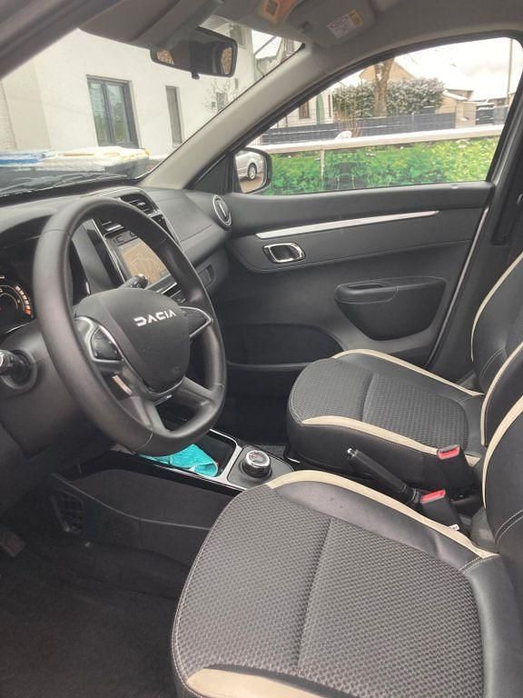 Gebraucht Dacia Spring Essentiel 33 kW (45 PS) 2022 Silber Kleinwagen