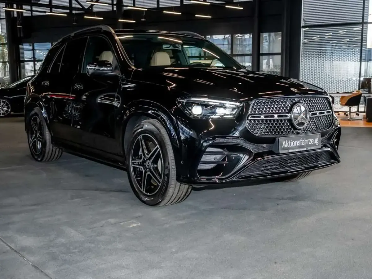 Gebraucht Mercedes GLE350 AMG 197 PS (144 kW) 2026 Schwarz SUV