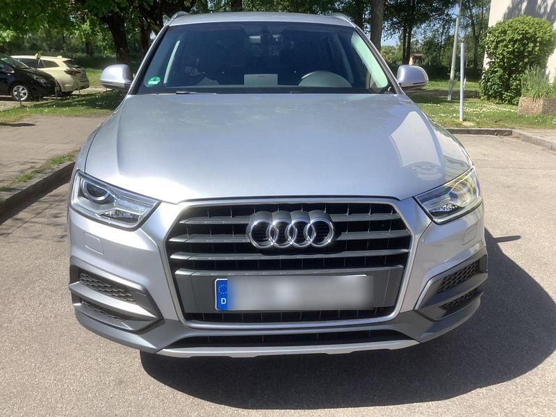 Silber Gebraucht 2018 Audi Q3 Design SUV | 16.700 € (Superpreis) - Bild 1/4