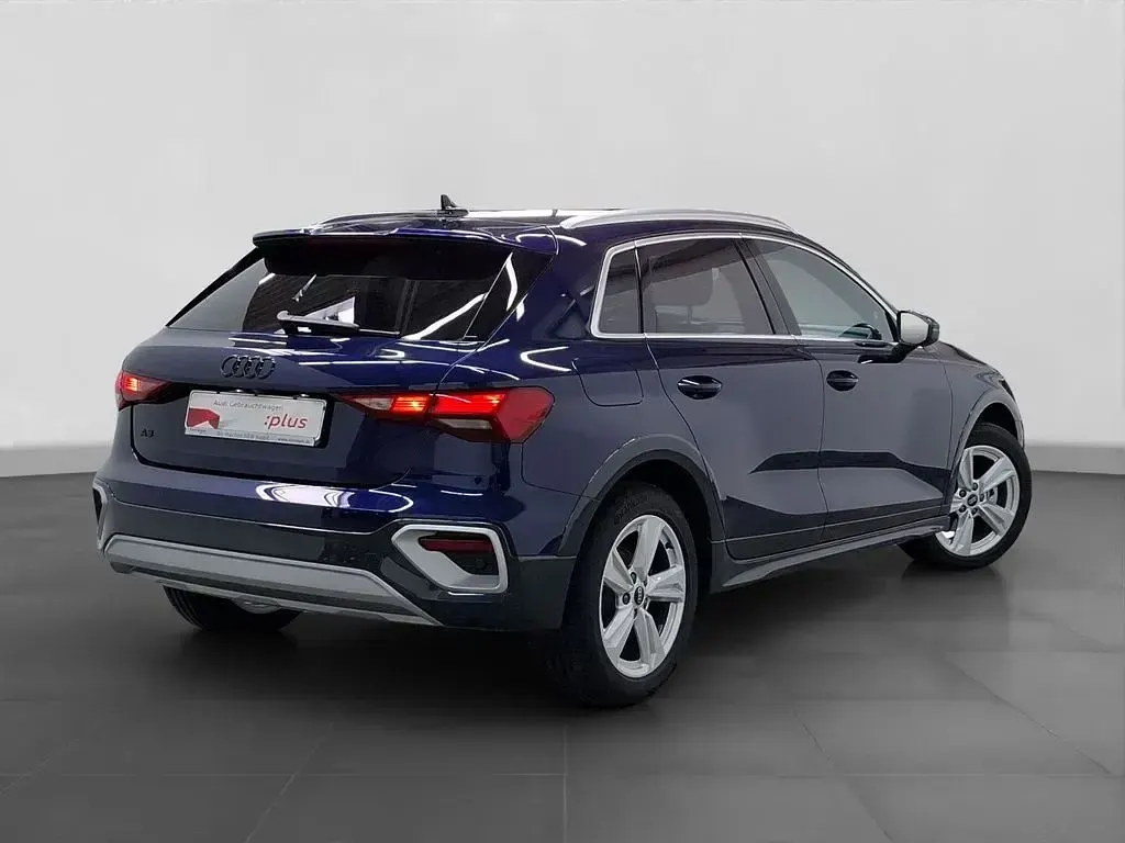 Gebraucht Audi A3 150 PS (110 kW) 2025 Blau Limousine