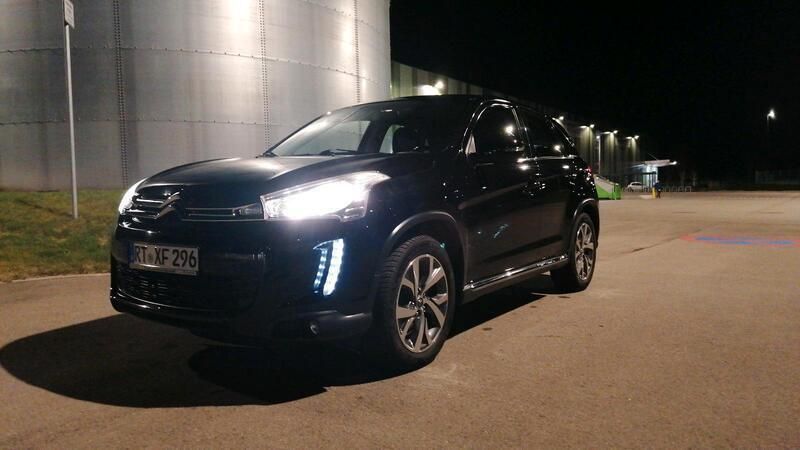 Schwarz Gebraucht 2015 Citroën C4 Aircross SUV | 8.199 € (Fairer Preis) - Bild 1/4