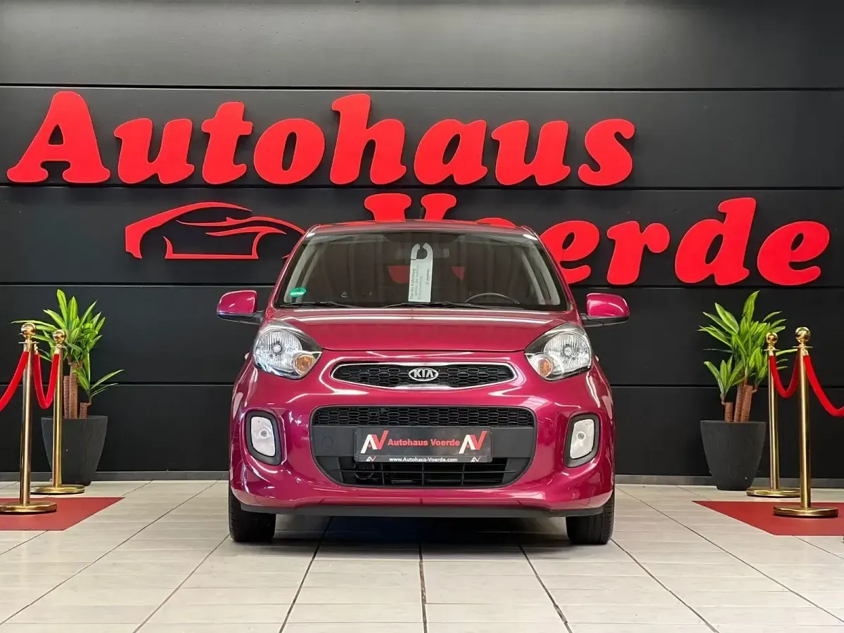 Gebraucht Kia Picanto DREAM-TEAM Edition 67 PS (49 kW) 2016 Rot Kleinwagen