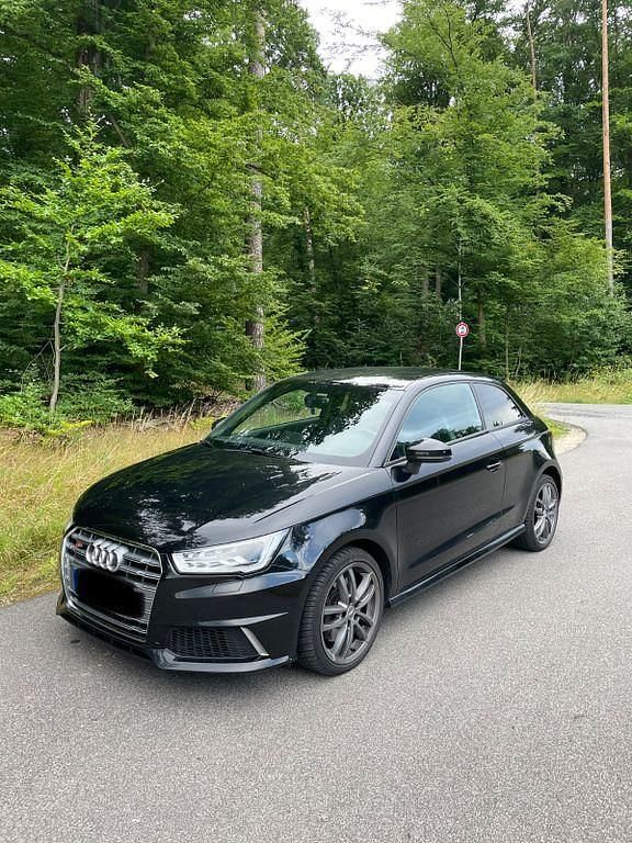 Schwarz Gebraucht 2014 Audi S1 Ambiente Kleinwagen | 19.800 € (Fairer Preis) - Bild 1/4
