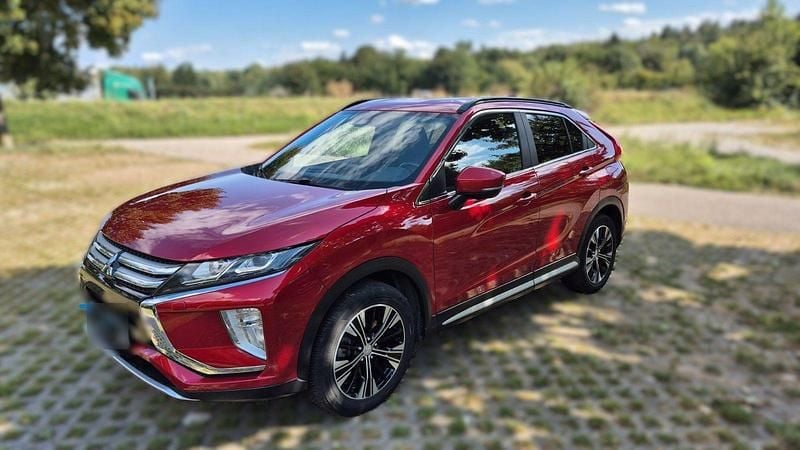 Gebraucht Mitsubishi Eclipse Cross 163 PS (119 kW) 2020 Rot SUV