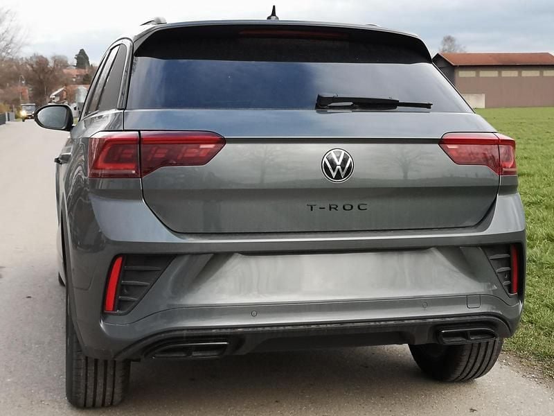 Nowe VW T-Roc R-line 150 KM (110 kW) 2026 Szary SUV