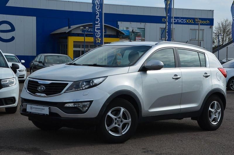 Gebraucht Kia Sportage Vision 116 PS (85 kW) 2011 Machine silver SUV