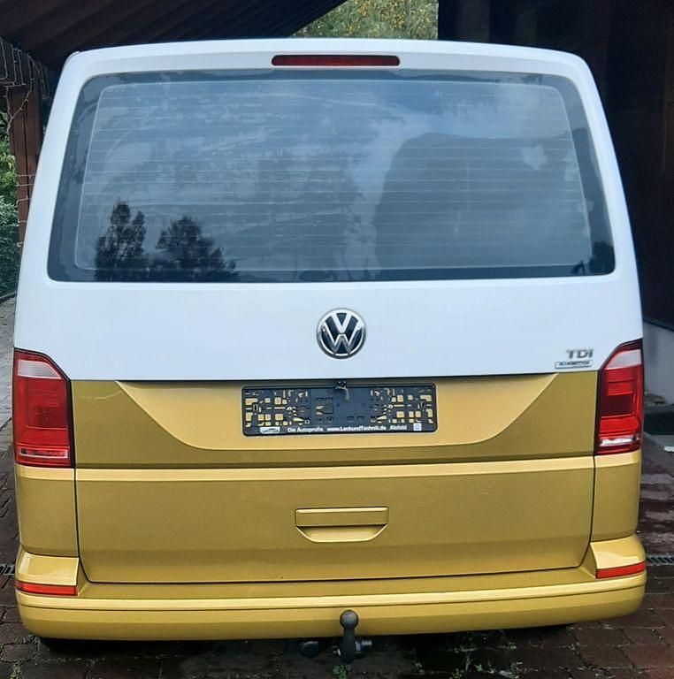 Gebraucht VW Transporter 102 PS (75 kW) 2016 Beige Van