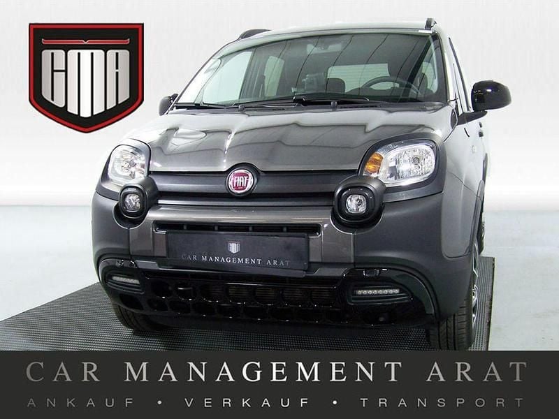 Grau Gebraucht 2019 Fiat Panda Cross Cross Kleinwagen | 10.451 € (Fairer Preis) - Bild 1/4