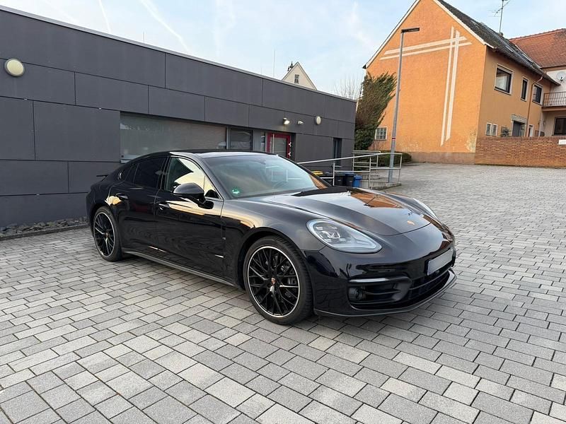 Gebraucht Porsche Panamera 330 PS (242 kW) 2021 Schwarz Limousine