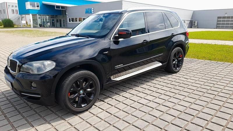 Schwarz Gebraucht 2010 BMW X5 SUV | 8.500 € (Superpreis) - Bild 1/4