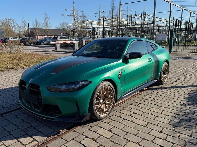 Neu BMW M4 Performance 551 PS (405 kW) 2026 Grün