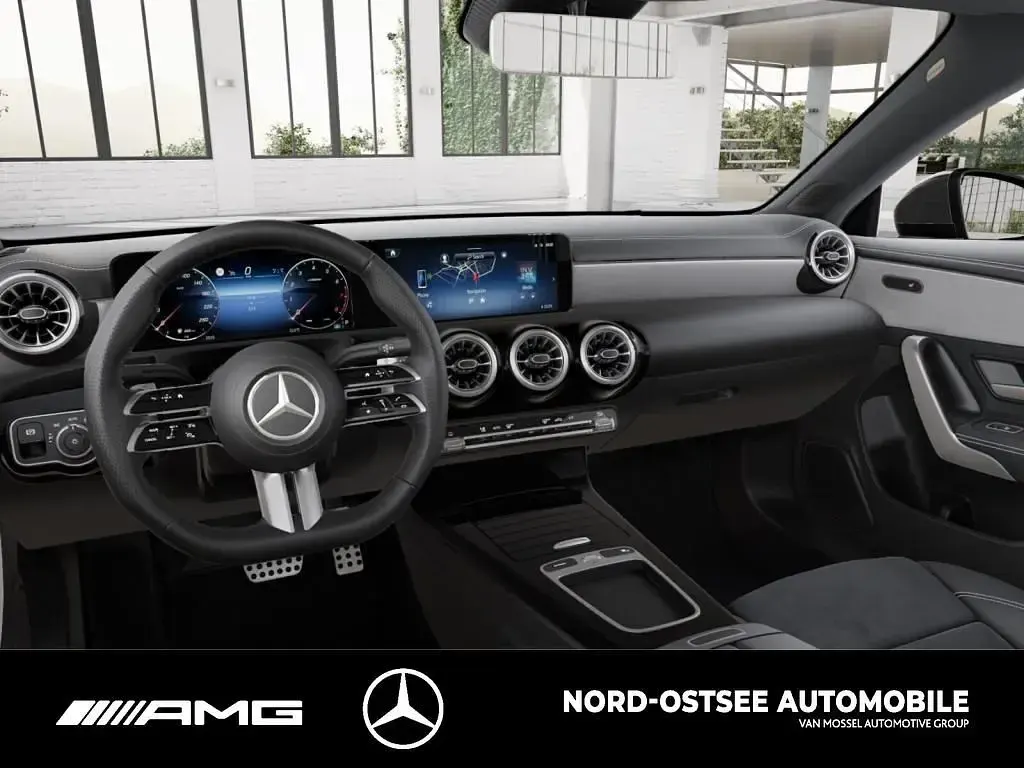 Gebraucht Mercedes CLA200 Edition 163 PS (119 kW) 2025 Manufaktur lack manufaktur alp Limousine