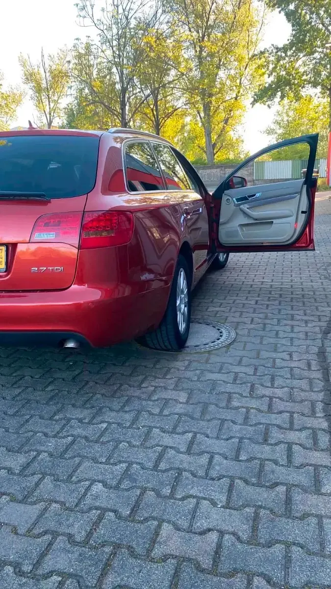 Gebraucht Audi A6 180 PS (132 kW) 2007 Orange Kombi