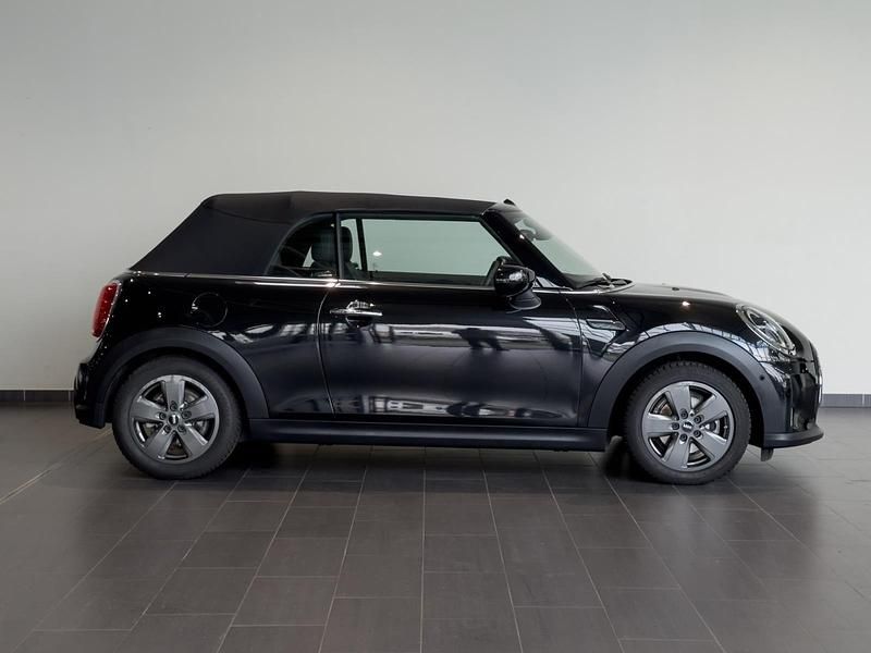 Gebraucht Mini Cooper 136 PS (100 kW) 2023 Schwarz Kleinwagen