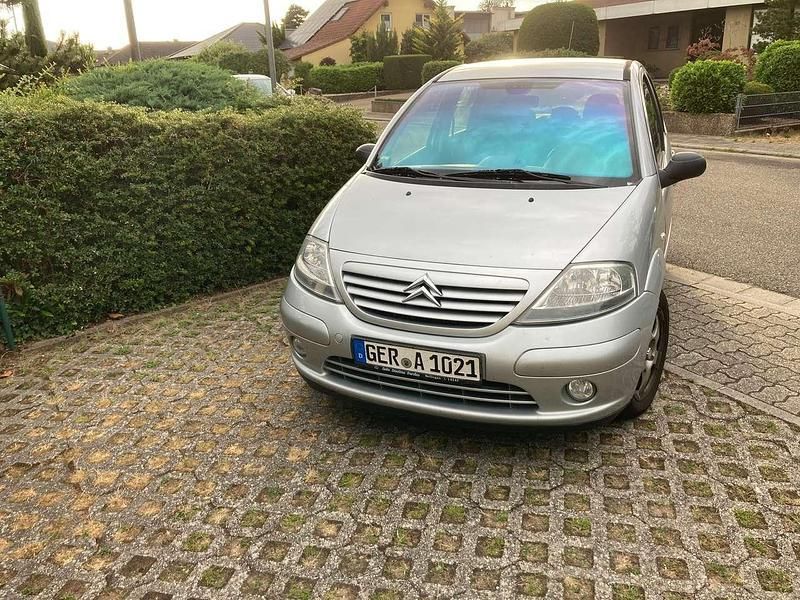 Silber Gebraucht 2005 Citroën C3 Style Kleinwagen | 2.550 € (Fairer Preis) - Bild 1/4