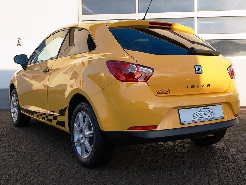 Second-hand Seat Ibiza SC Reference 69 CP (50 kW) 2011 Galben Hatchback