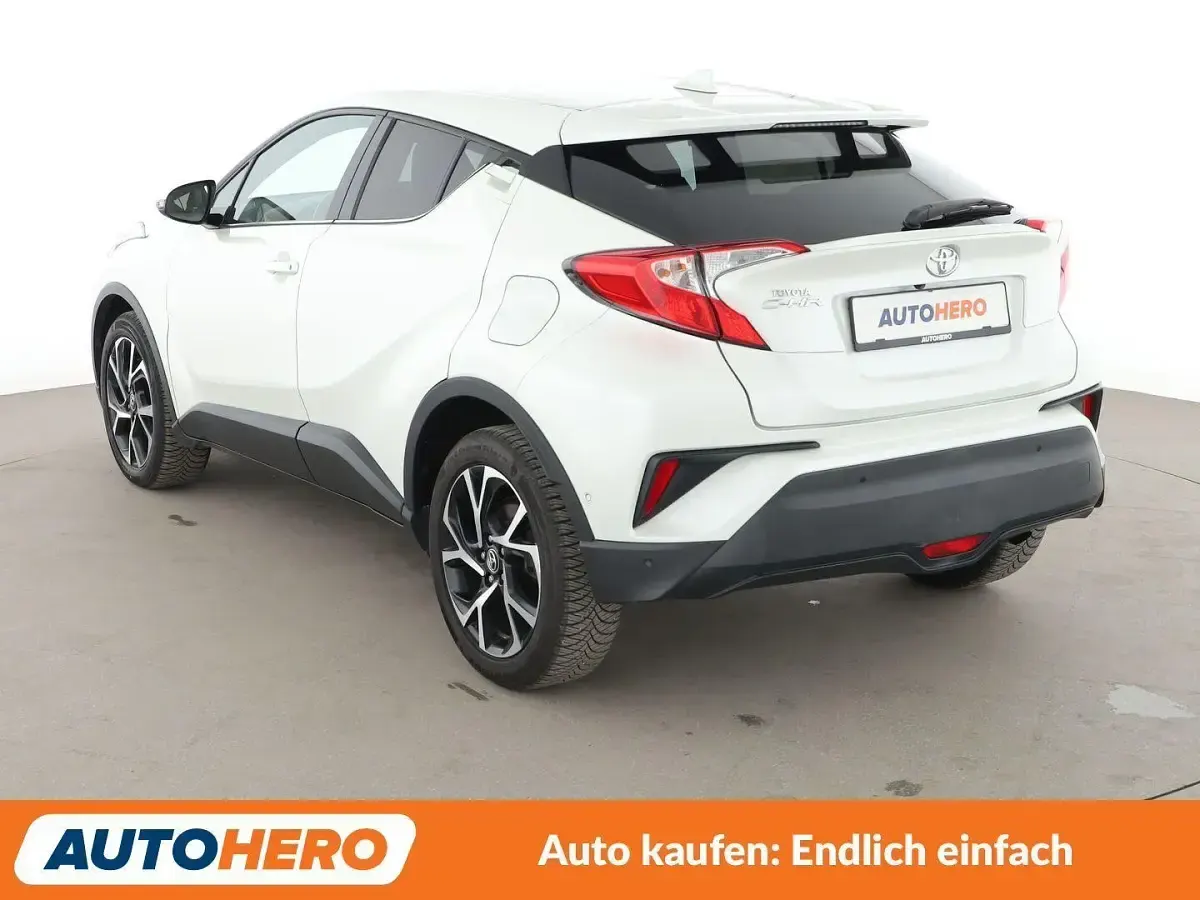 Gebraucht Toyota C-HR Lounge 116 PS (85 kW) 2017 Weiß SUV