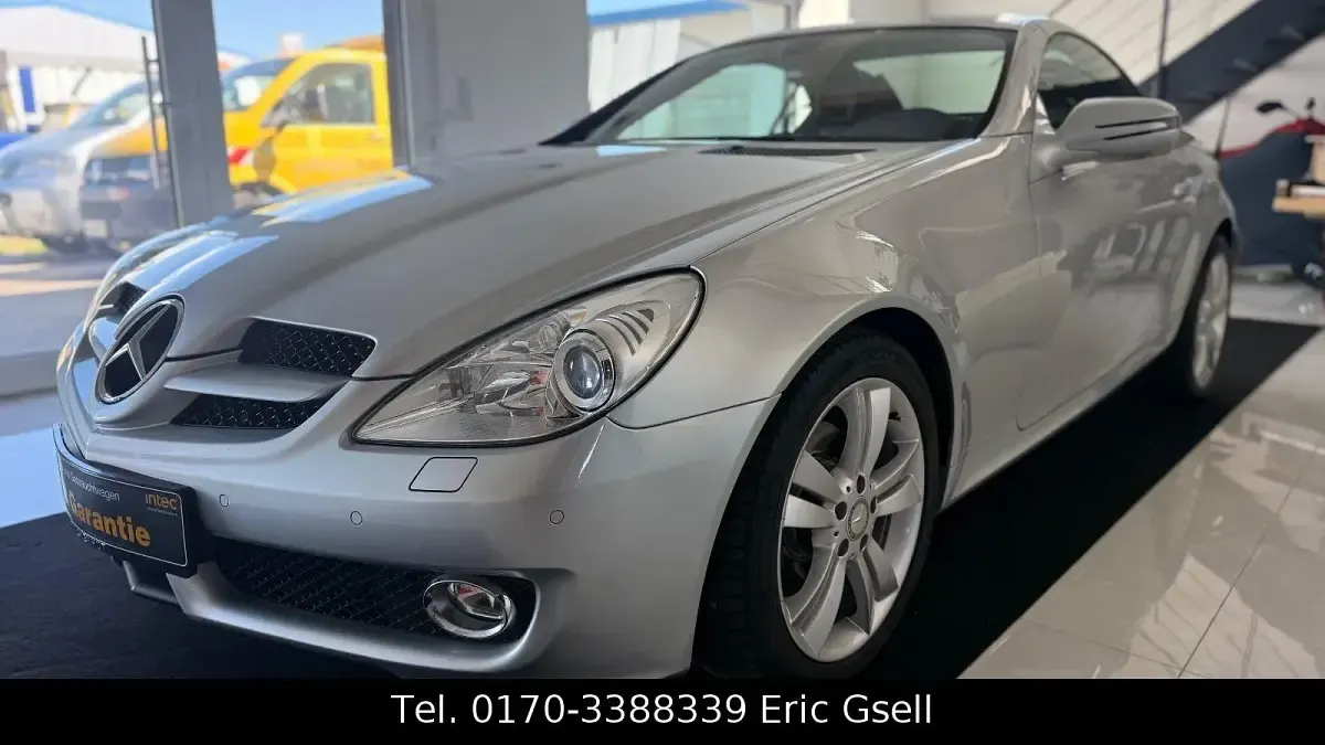 Gebraucht Mercedes SLK280 231 PS (169 kW) 2009 Silber Cabrio