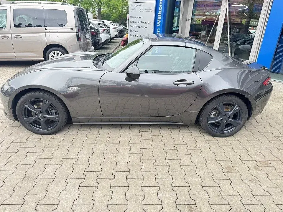 Używany Mazda MX5 160 KM (117 kW) 2017 Szary Kabriolet