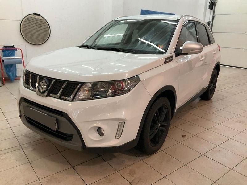 Gebraucht Suzuki Vitara 140 PS (102 kW) 2018 SUV