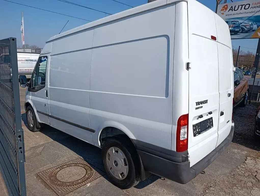 Gebraucht Ford Transit Trend 101 PS (74 kW) 2013 Weiß Van / Kleinbus
