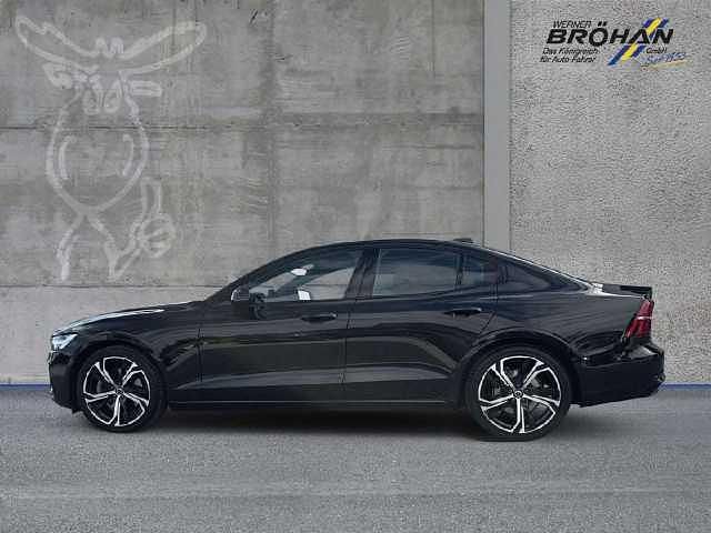 Gebraucht Volvo S60 145 PS (106 kW) 2023 Limousine