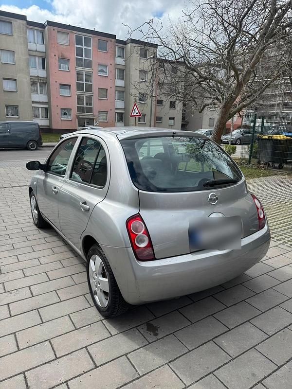 Gebraucht Nissan Micra 81 PS (59 kW) 2005 Silber Kleinwagen