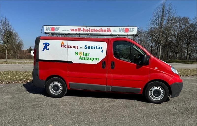 Gebraucht Renault Trafic 115 PS (84 kW) 2007 Weiß Van / Kleinbus