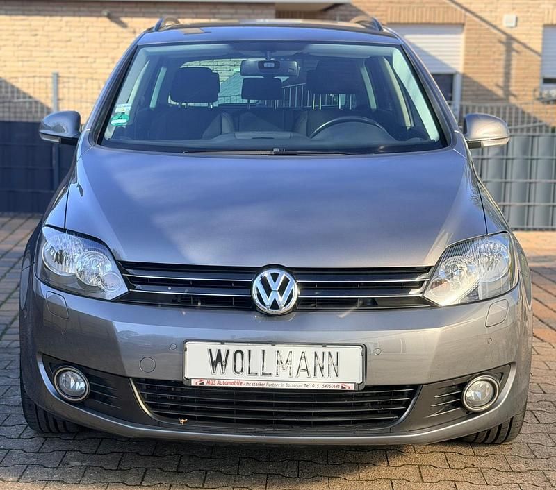 Gebraucht VW Golf VI Team 105 PS (77 kW) 2010 Grau Kleinwagen