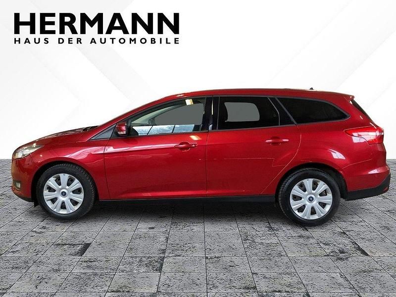 Gebraucht Ford Focus Business Edition 150 PS (110 kW) 2018 Rot Limousine