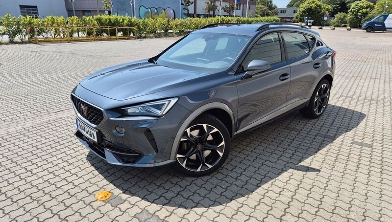 Grau Gebraucht 2021 Cupra Formentor VZ SUV | 27.400 € (Guter Preis) - Bild 1/4